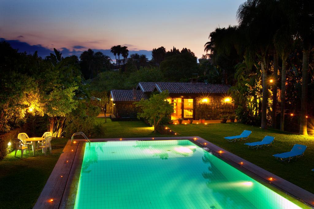 Hgt Supreme Residence San Gregorio di Catania Rum bild
